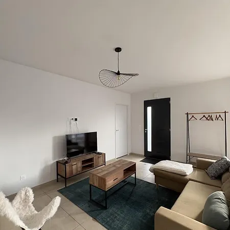 Les Brises Charming House En Bessin Tatil Evi