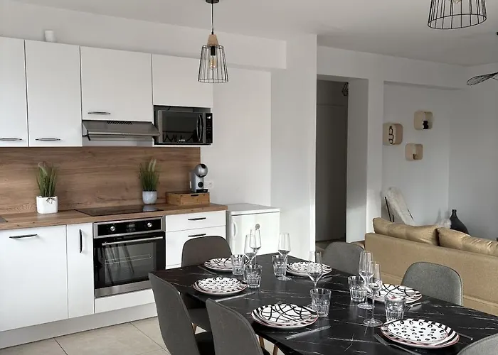 Les Brises Charming House En Bessin *