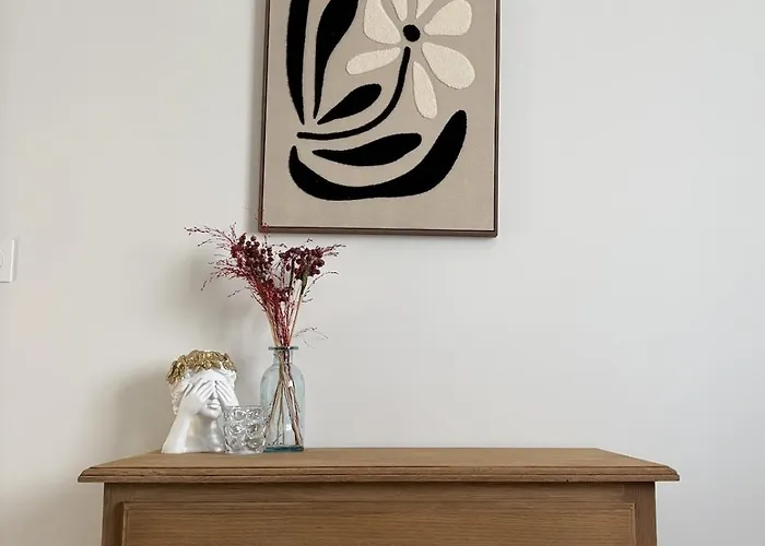 Les Brises Charming House En Bessin 度假居